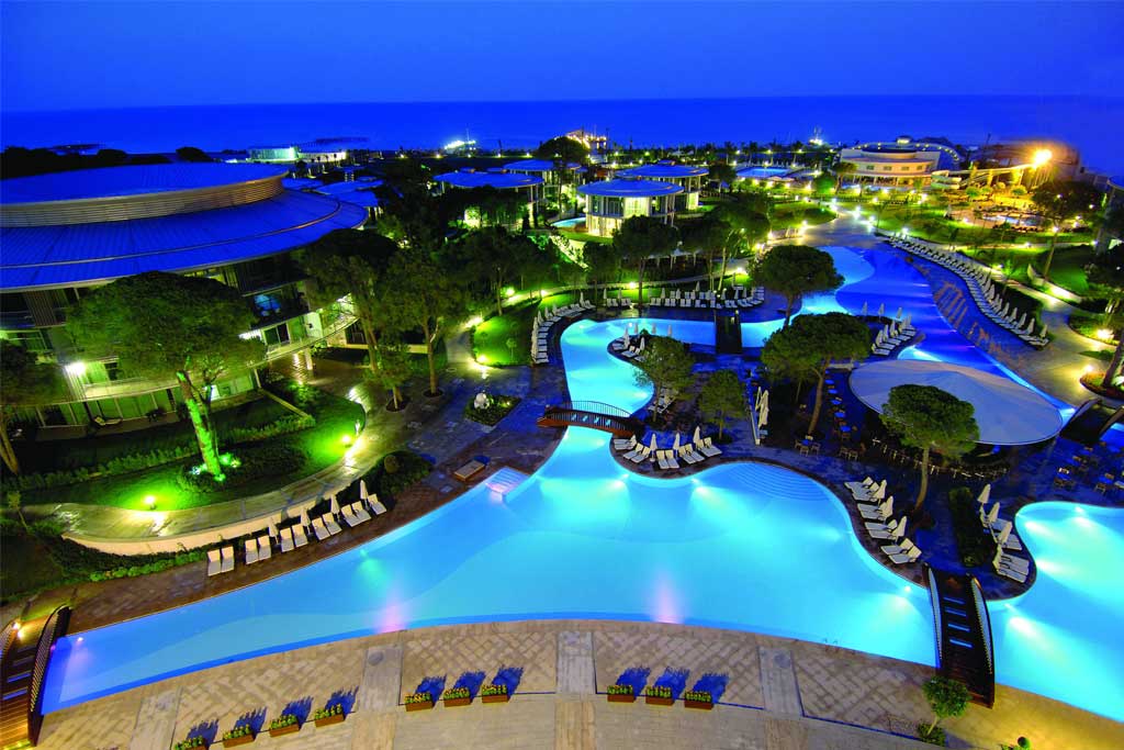 Calista Luxury Resort