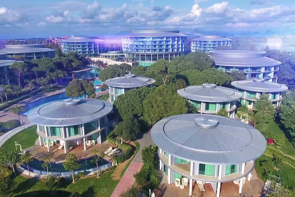 Calista Luxury Resort